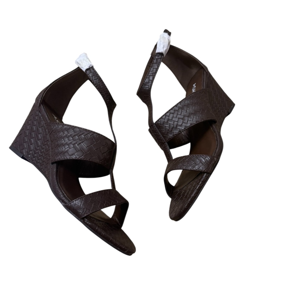 Ashro | Sandee Wedge Brown New With Tags NWT